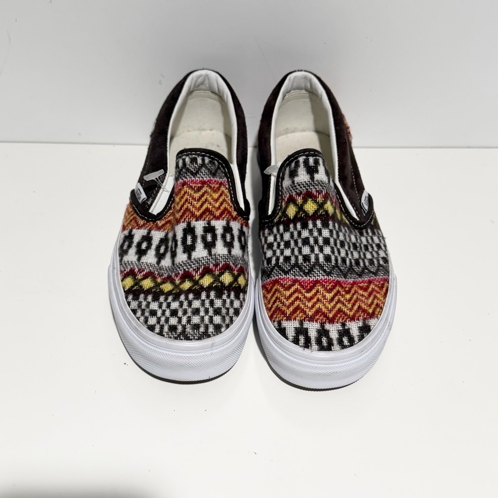 Vans Classic‎ Slip On Fair Isle Brown Multicolor Slip-On Sneakers - Picture 3 of 8